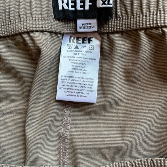 New REEF Men’s XL Fields Walk Shorts-Tan 36” Waist, 5” Inseam. - Picture 6 of 9